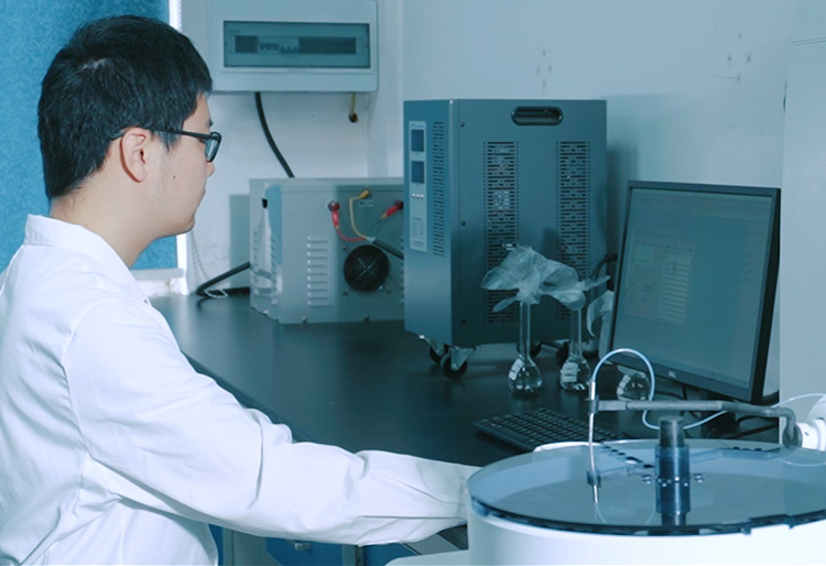 注重实践与创新能力培养